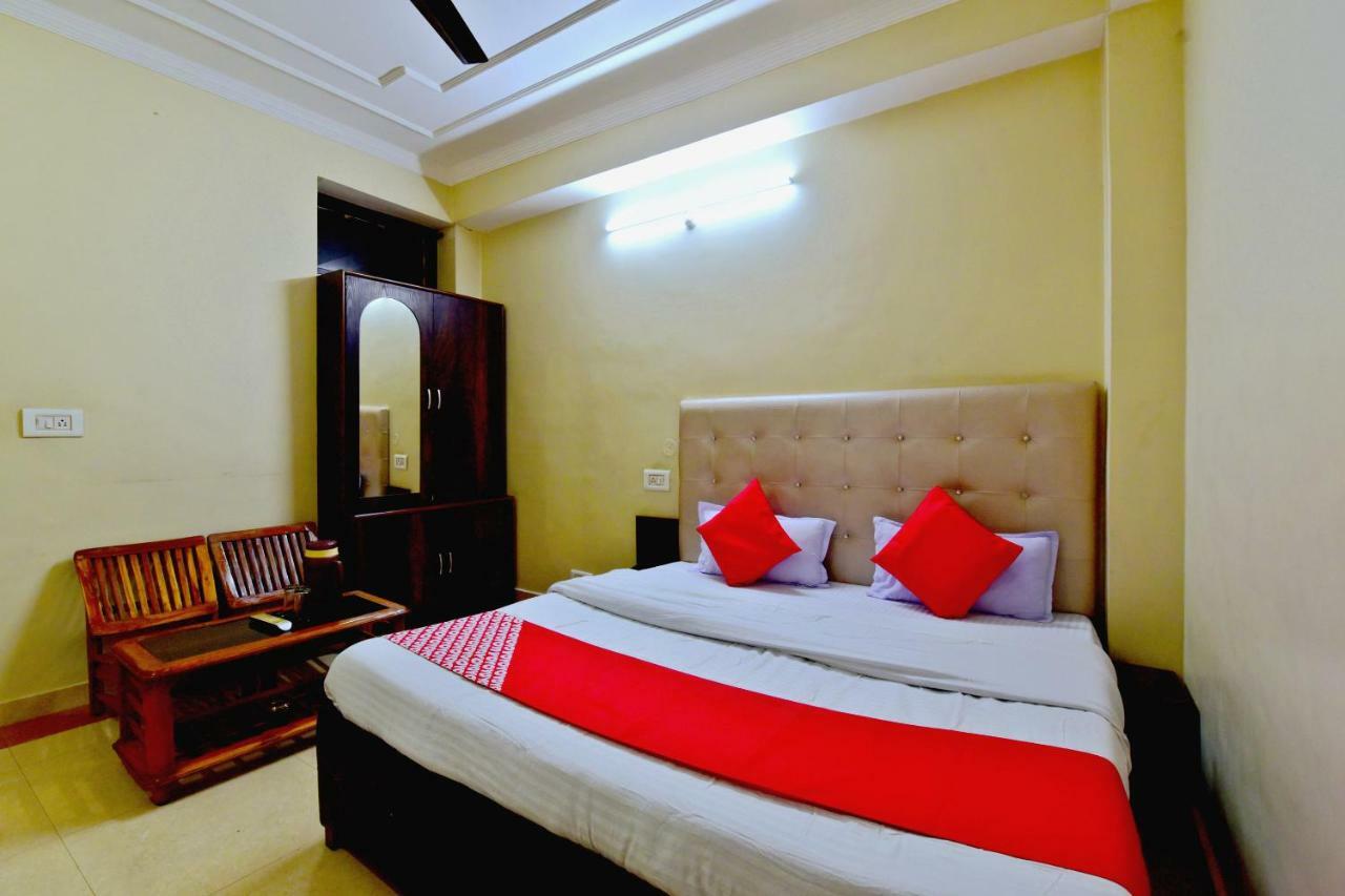 Oyo 26909 Hotel Paras Mandi Εξωτερικό φωτογραφία