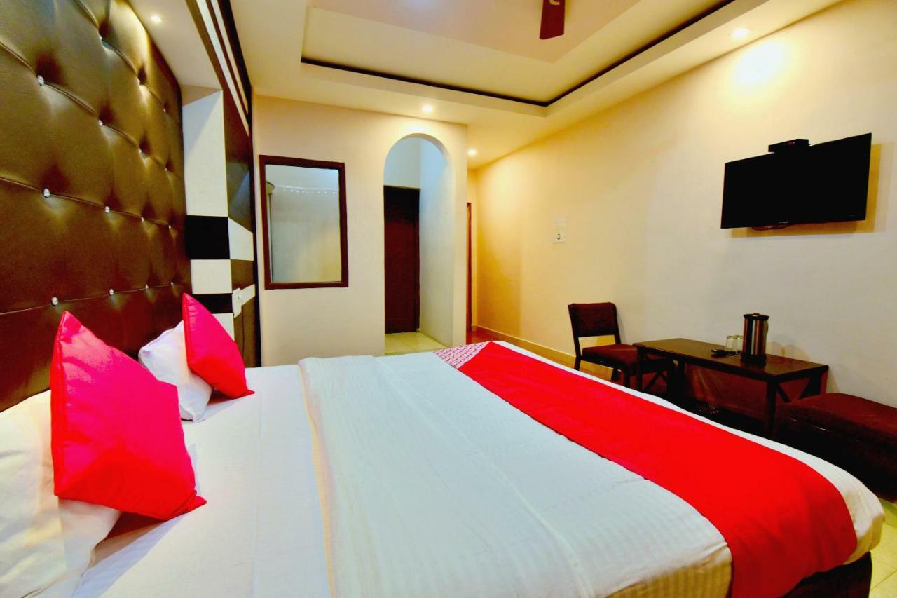 Oyo 26909 Hotel Paras Mandi Εξωτερικό φωτογραφία